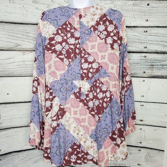 Maurices Women’s Boho Patchwork Floral Smocked Tunic Top Size 0X - Picture 5 of 8
